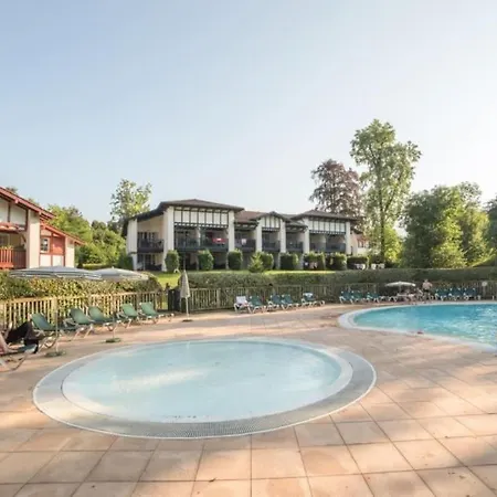 1-Appt Avec Piscine A St-Jean Pays-Basque Apartment Uhart-Cize Exterior photo