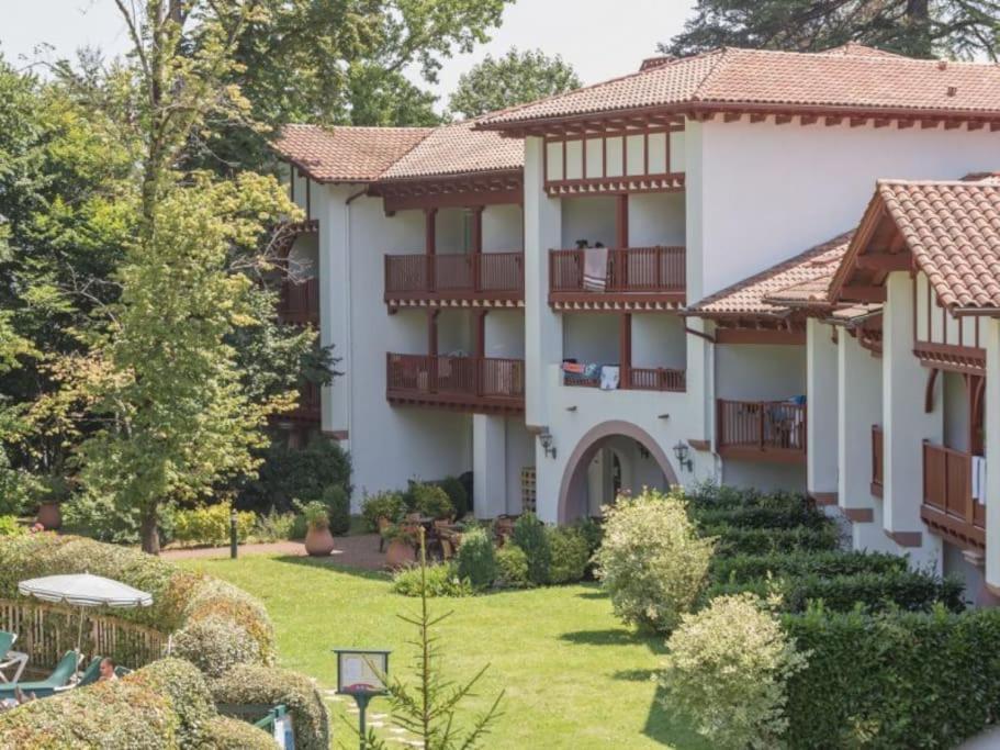 1-appt Avec Piscine A St-jean Pays-basque *