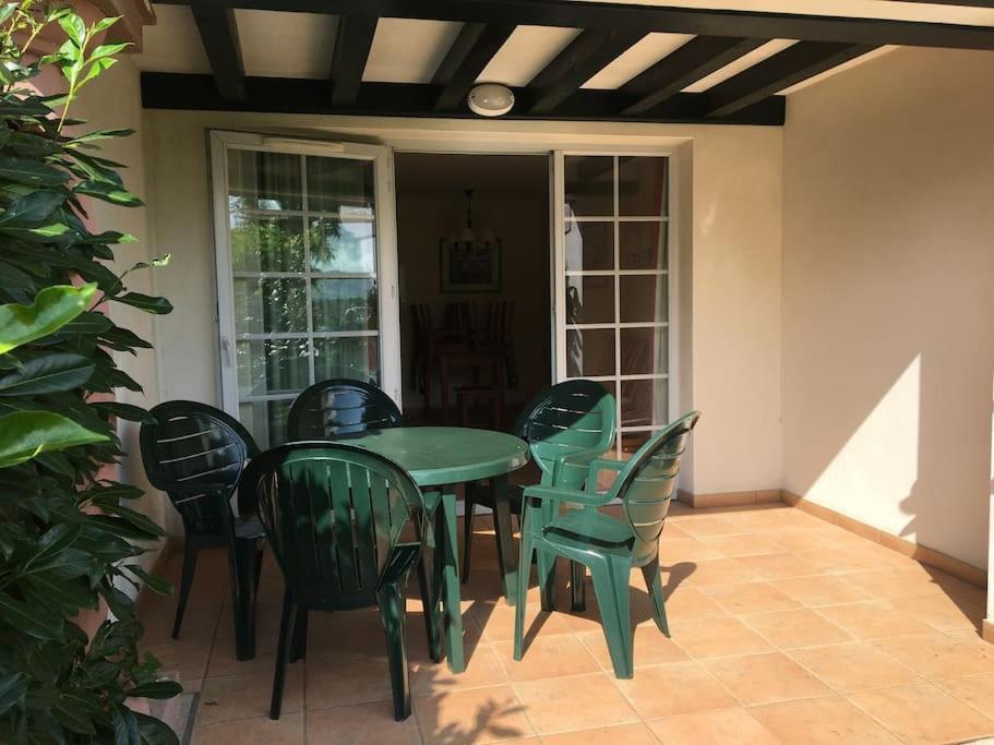 1-appt Avec Piscine A St-jean Pays-basque Apartment *